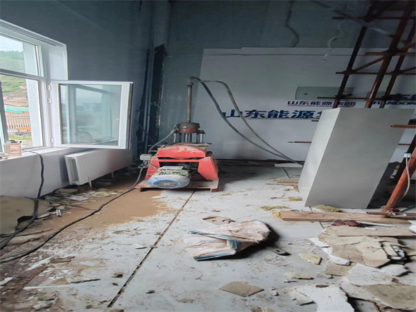 绥德地基基础下沉墙体裂缝加固注浆顶升施工